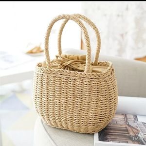 Rattan handbag